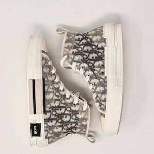 Dior B23 Oblique High-Top Sneakers – EU 38 (Fits US 6.5)